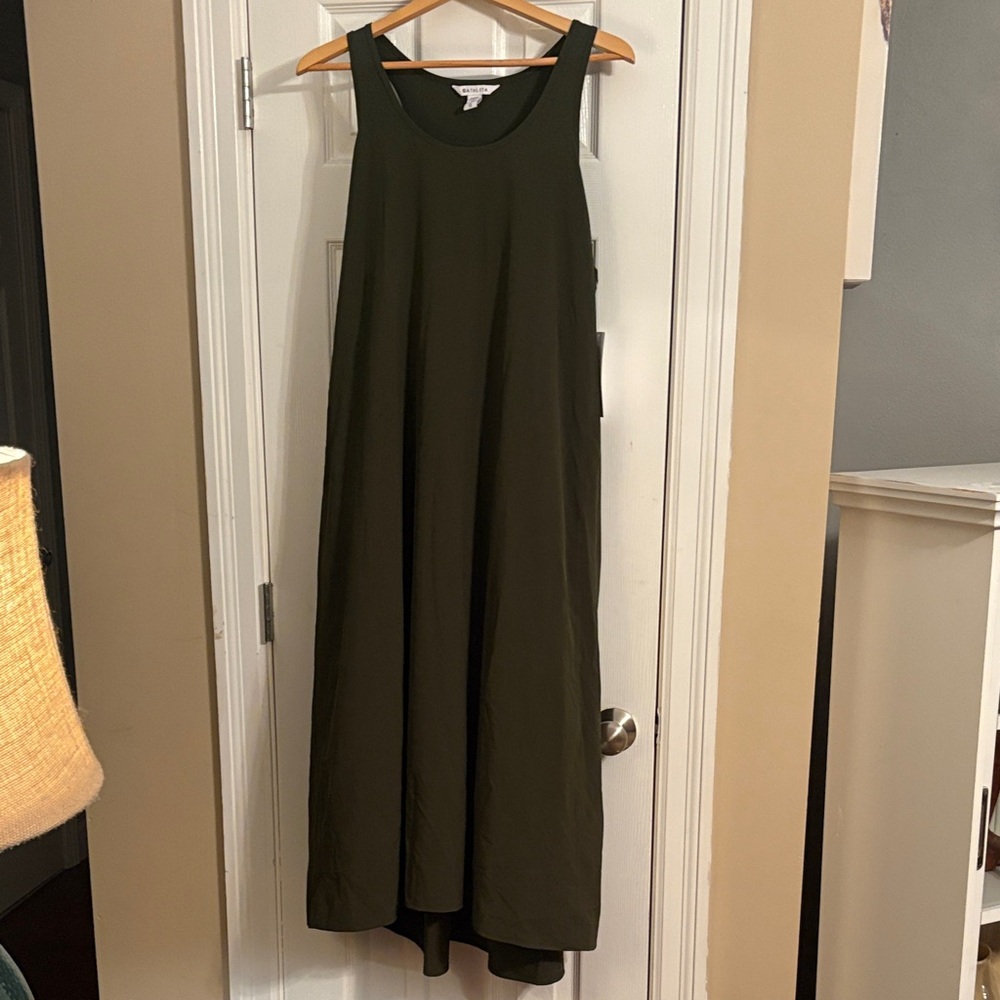 NWT Athleta Presidio Olive Travel Dress